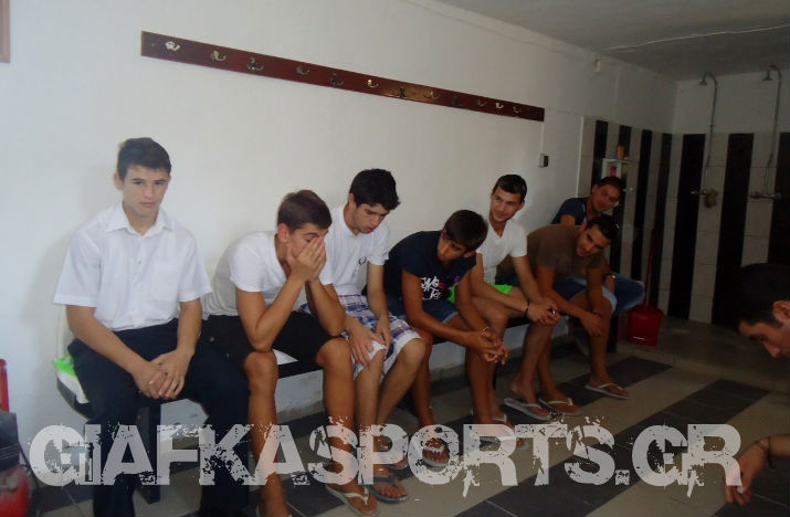 doxakardamainassinantis2011b