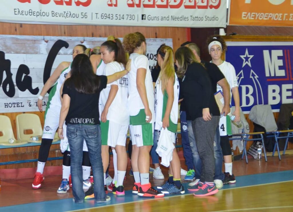 Με την Α2 τι γίνεται; Mπράβο ρε κοριτσάρες