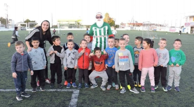 Πήγε Κέφαλο ο «Άγιος Βασίλης»