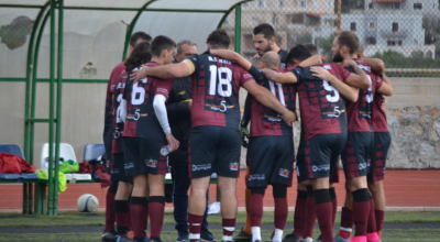 Περιμένει την αναδιάρθρωση, ετοιμάζεται για εκλογές