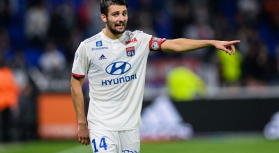 30 εκ. ευρώ για Ντεμπουά η Παρί