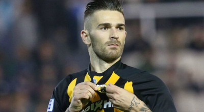 ”Μνηστήρες” από Γαλλία για Λιβάγια