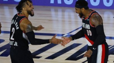 Οι Μπλέιζερς στην οκτάδα με νίκη επί των Γκρίζλις με