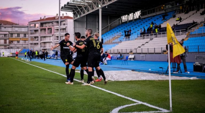 Συνεχίζει στην κορυφή ο Άρης