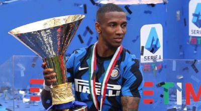 Θέλουν επιστροφή του Γιανγκ στην Άστον Βίλα