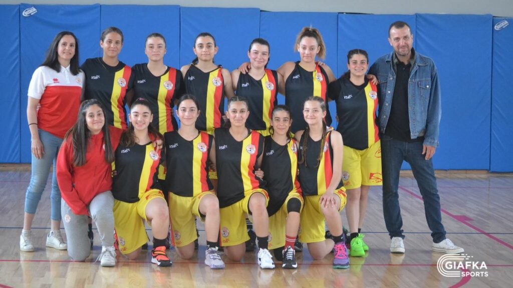 «Εκεί ψηλά αξίζετε να είστε και σαν παίκτριες και σαν χαρακτήρες»