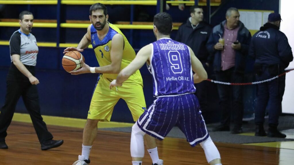 Ανανέωσε με το Ψυχικό ο Παπανικολάου