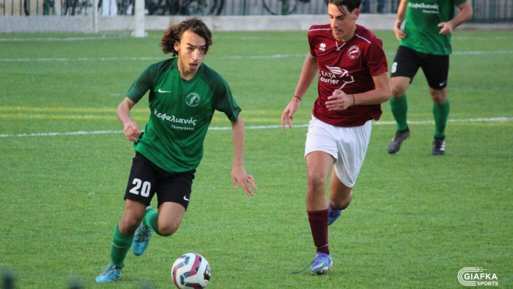 Στον Πανιώνιο ο Χάρης Παπαχαραλάμπους