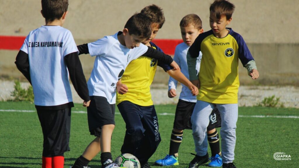 Ποδόσφαιρο και παιδικά χαμόγελα στην Αντιμάχεια για τις κατηγορίες Κ-8 και Κ-10 (pics)